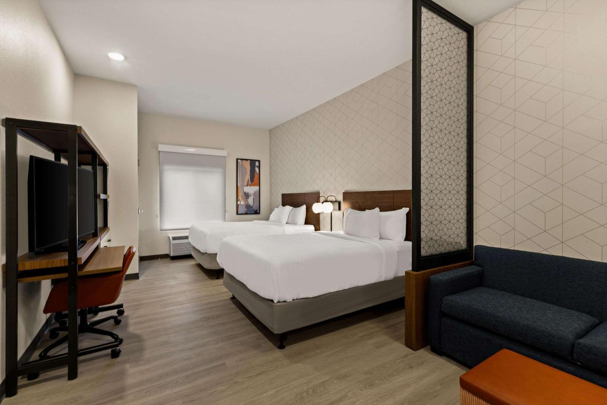 Everhome Suites El Paso Airport Near Fort Bliss Loma Terrace Eksteriør bilde