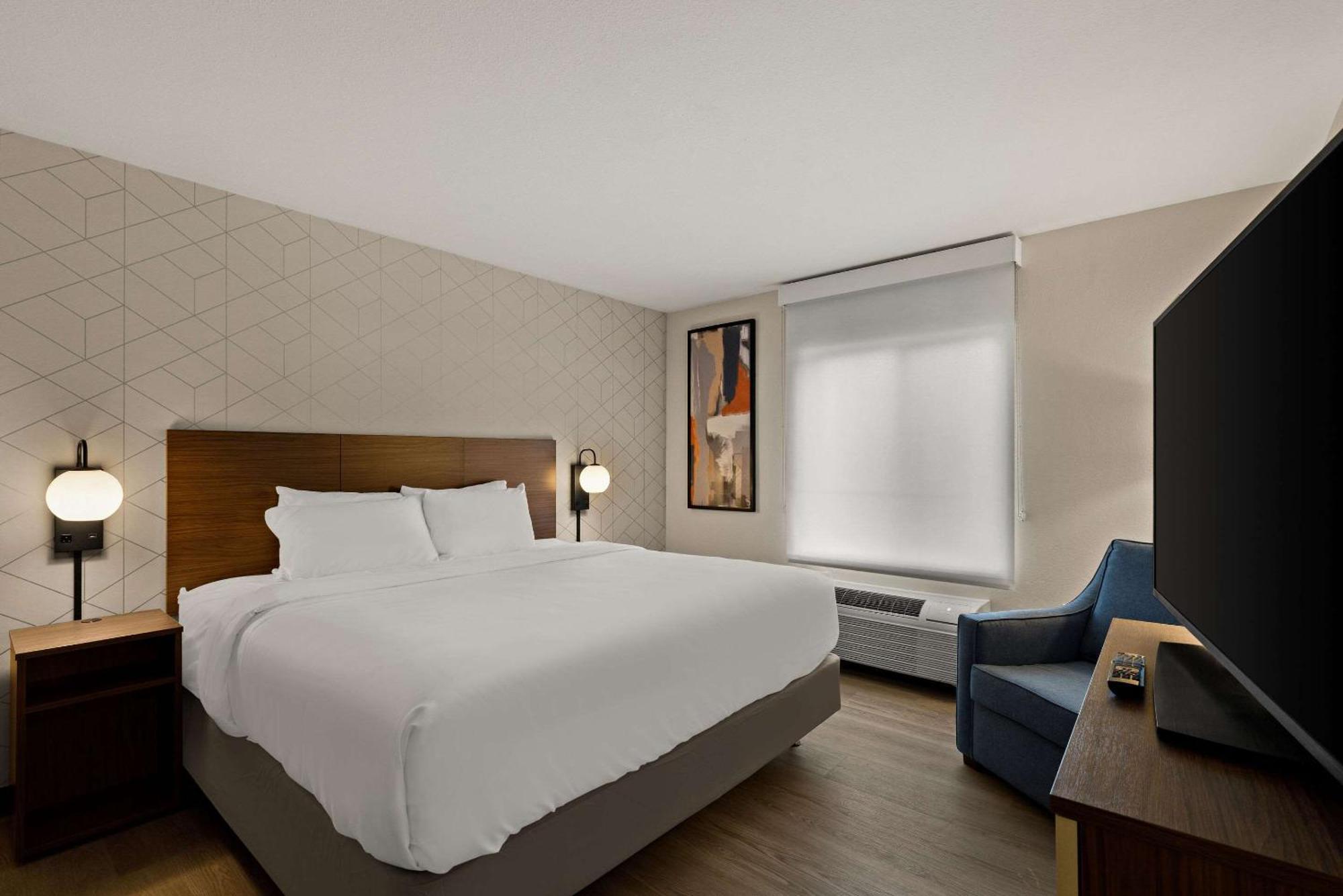 Everhome Suites El Paso Airport Near Fort Bliss Loma Terrace Eksteriør bilde